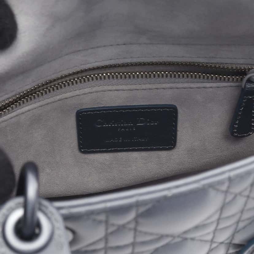 Dior Small Ombre Lambskin Cannage Lady Dior Grey Leather Good condition - Model View