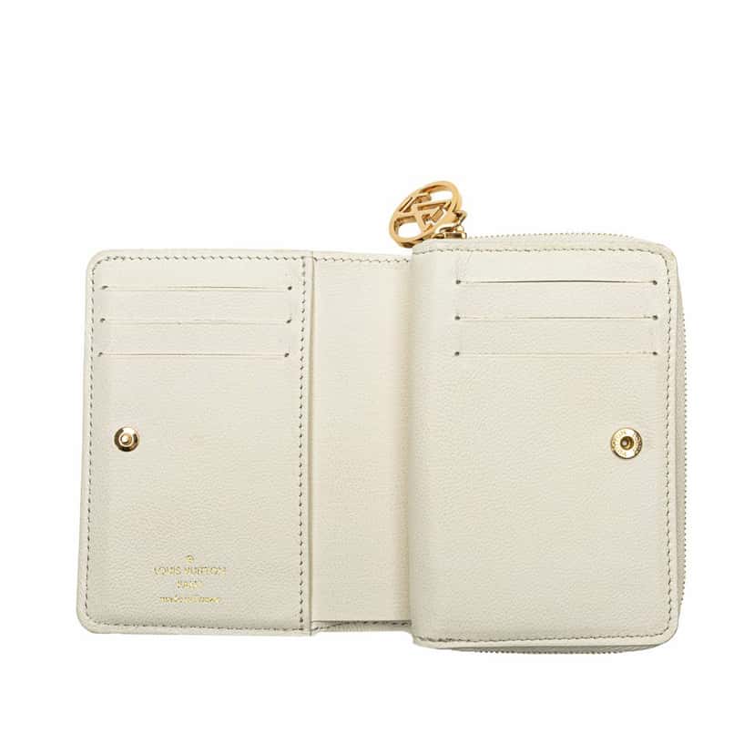 Louis Vuitton Monogram Embossed Lambskin Lou Wallet White Leather Good condition - Model View