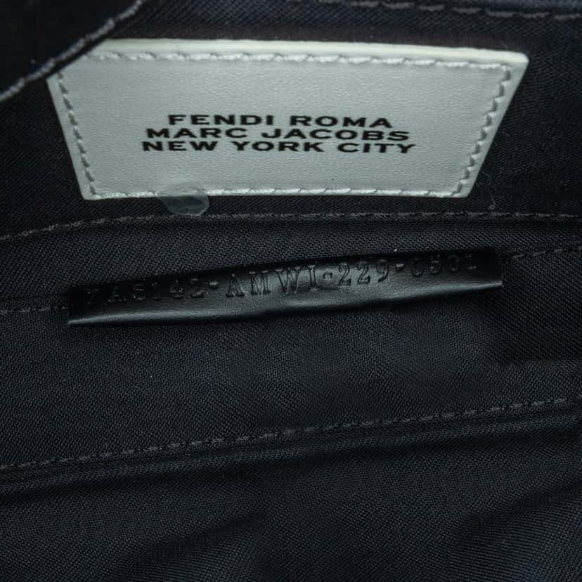 Fendi Marc Jacobs Nappa Vitello King Logo Print Phone Baguette Satchel White Leather Good condition - Box View