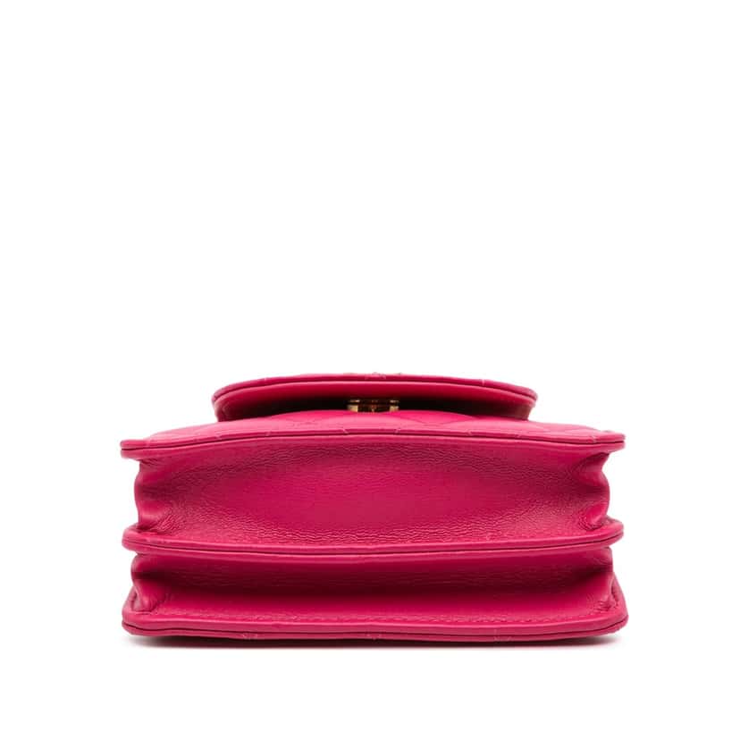 Chanel CC Quilted Lambskin Flap Clutch On Chain Pink Leather Good condition - Inside View