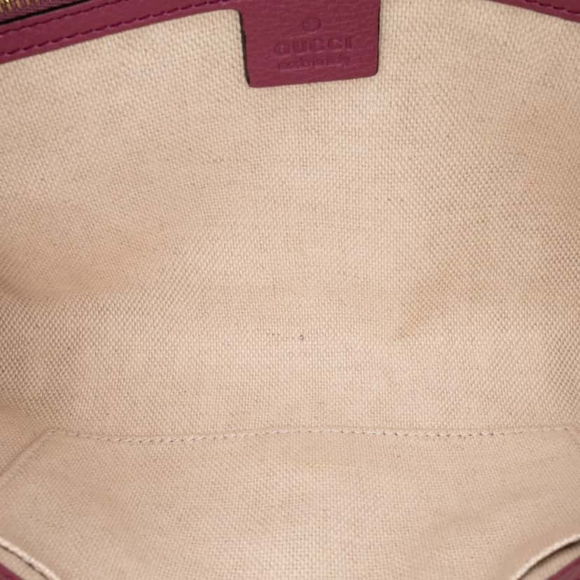 Gucci Leather Soho Disco Clutch Pink Leather Good condition - Model View