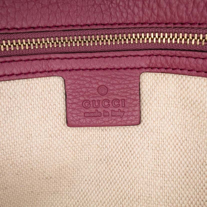 Gucci Leather Soho Disco Clutch Pink Leather Good condition - Box View