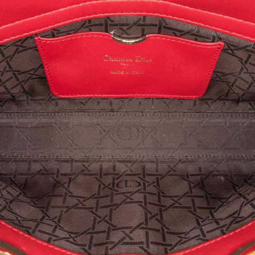 Dior Medium Lambskin Cannage Lady D Joy Red Leather Good condition - Model View