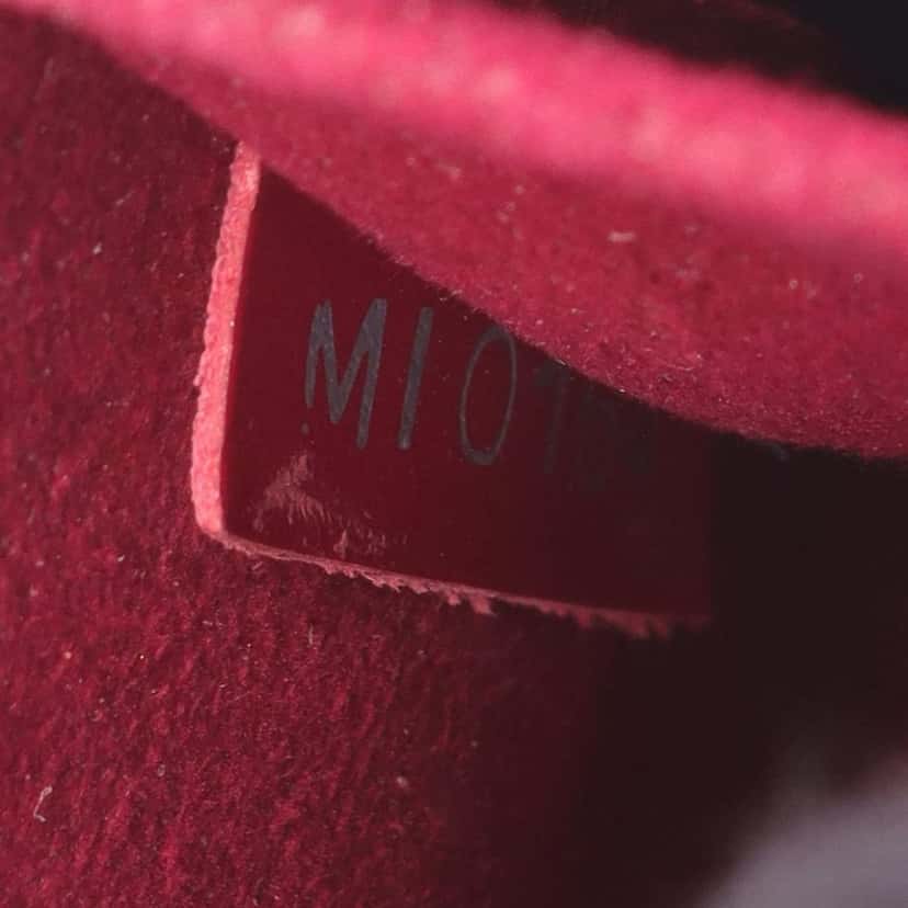 Louis Vuitton Epi Alma BB Pink Leather Good condition - Box View