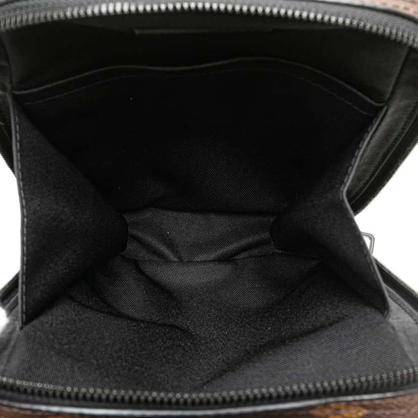 Louis Vuitton Monogram Solar Ray Utility Side Bag Brown Canvas Good condition - Model View