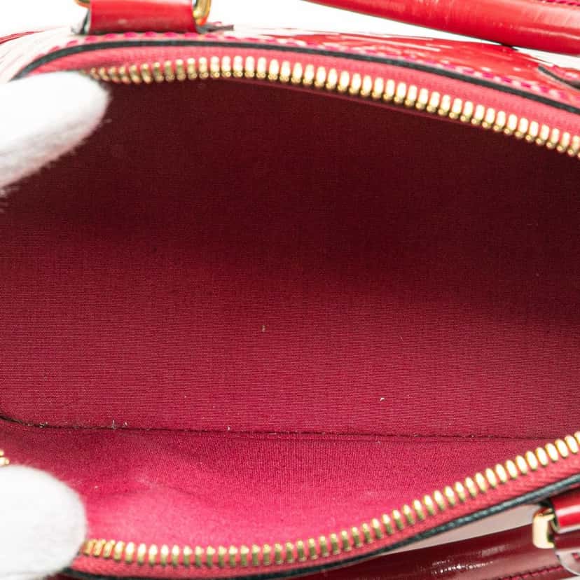 Louis Vuitton Monogram Vernis Alma BB Red Leather Good condition - Model View