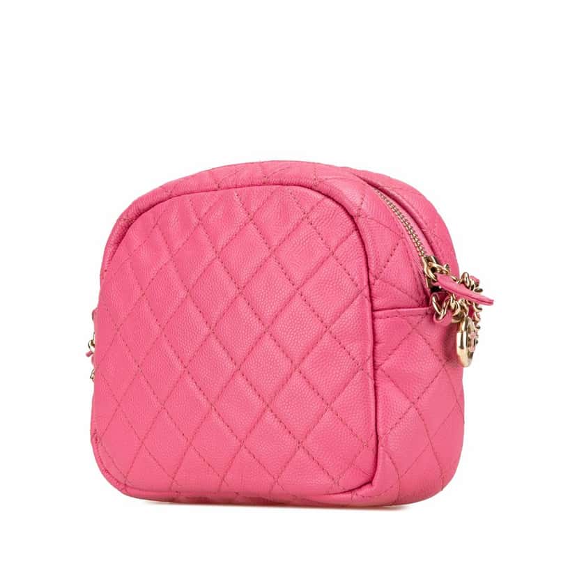 Chanel Quilted Caviar CC Day Camera Bag Pink Leather Very good condition - Back View
