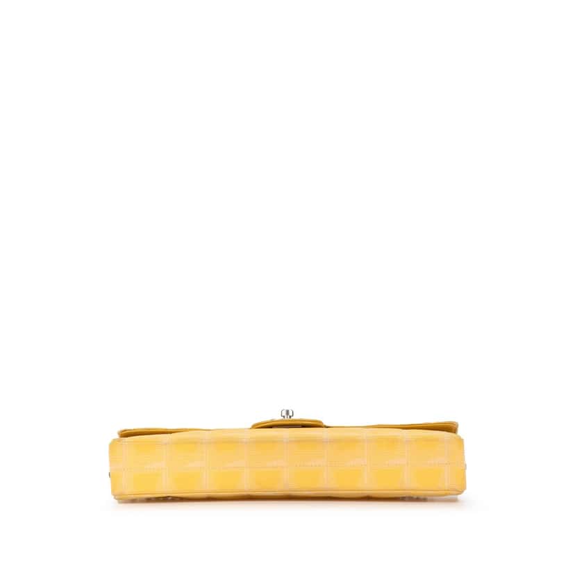 Chanel New Travel Line Nylon East West Flap Yellow Good condition - Inside View