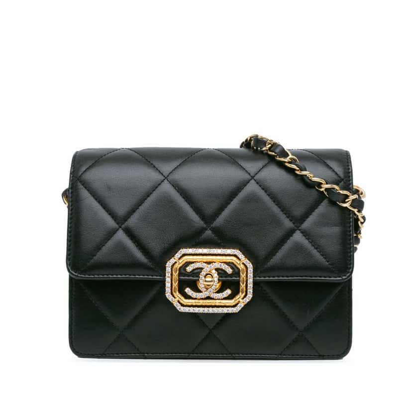 Chanel Quilted Lambskin Octagonal Buckle Crossbody Black Leather Very good condition - Front View