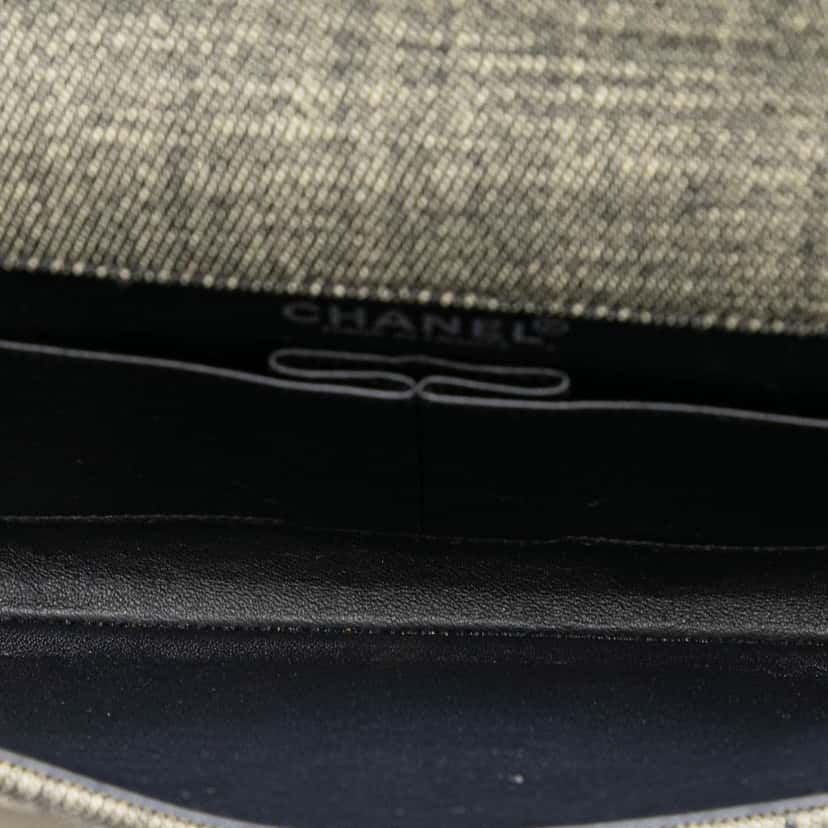 Chanel CC Choco Bar Denim Chain Flap Grey Denim Good condition - Box View