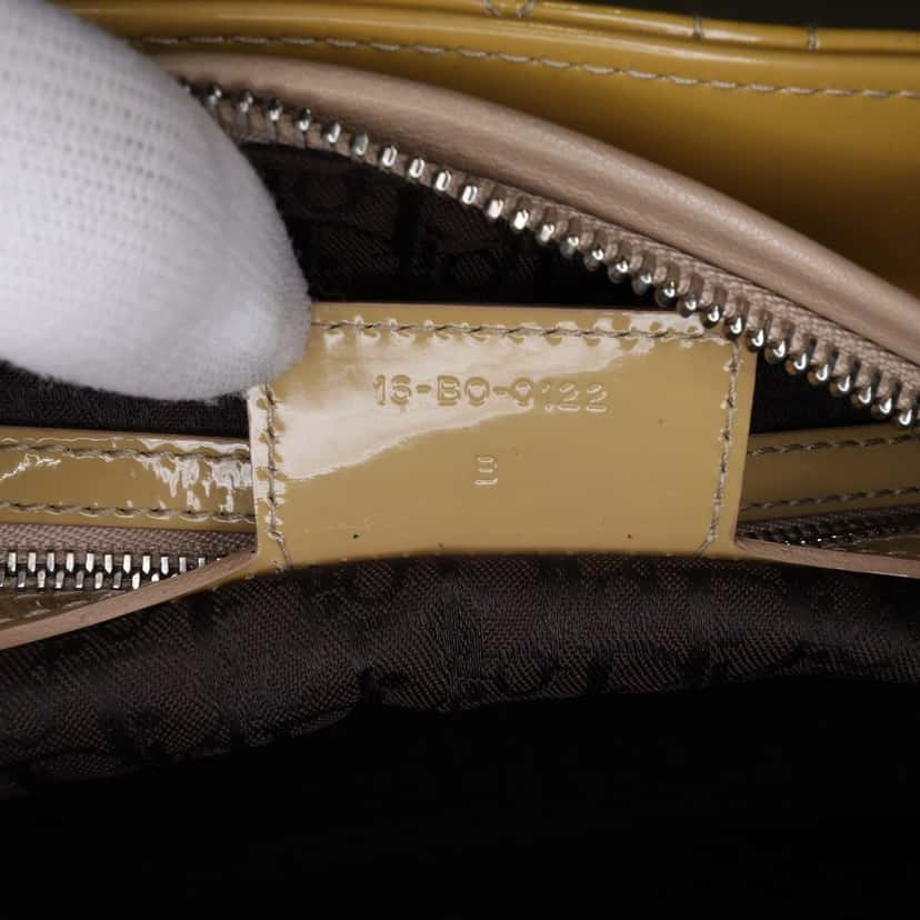 Dior Medium Patent Cannage Lady Dior Yellow Leather Good condition - Box View