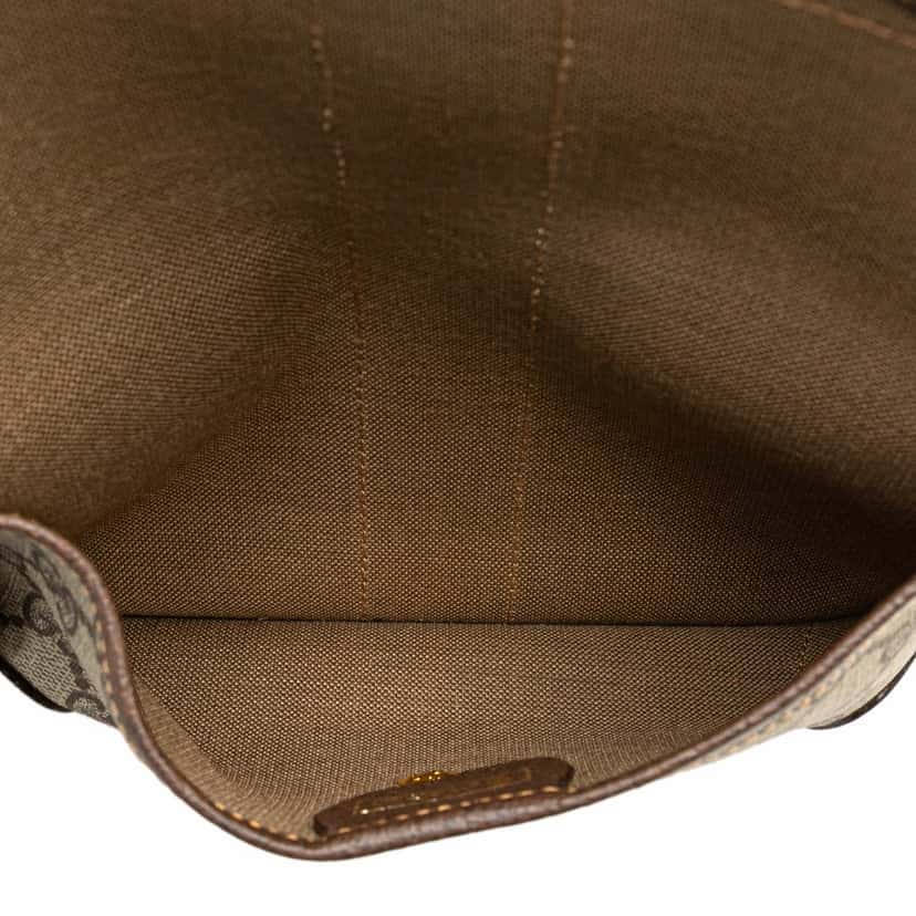 Gucci GG Supreme Web Pouch Brown Canvas Good condition - Model View