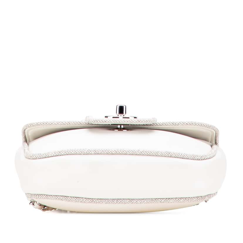 Chanel Mini Quilted Lambskin and Metallic Trim Elementary Chic Flap White Leather Good condition - Inside View