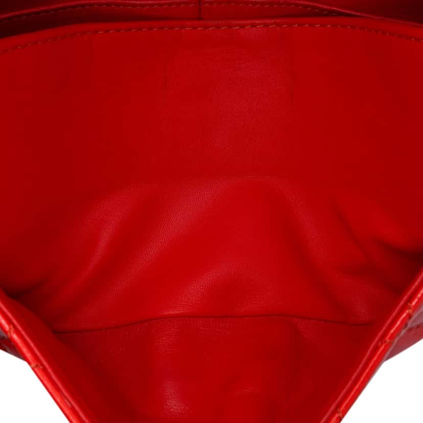 Chanel Reissue 2.55 Patent Double Flap 225 Red Leather Fair condition - Box View