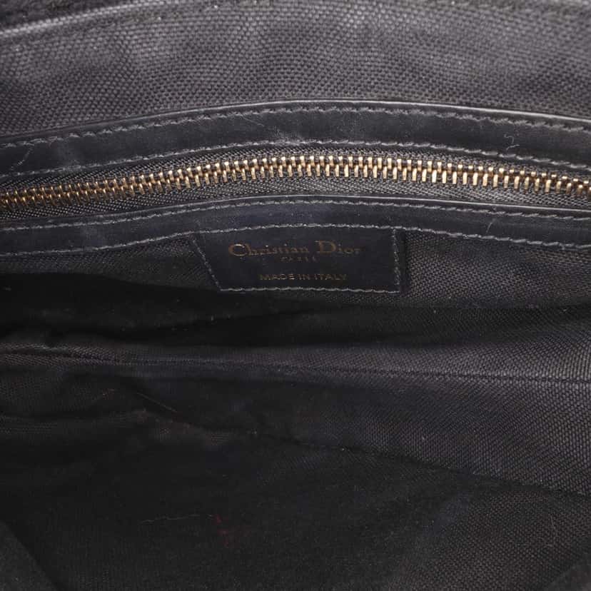 Dior Oblique Canvas Saddle Bag Black Canvas Good condition - Model View