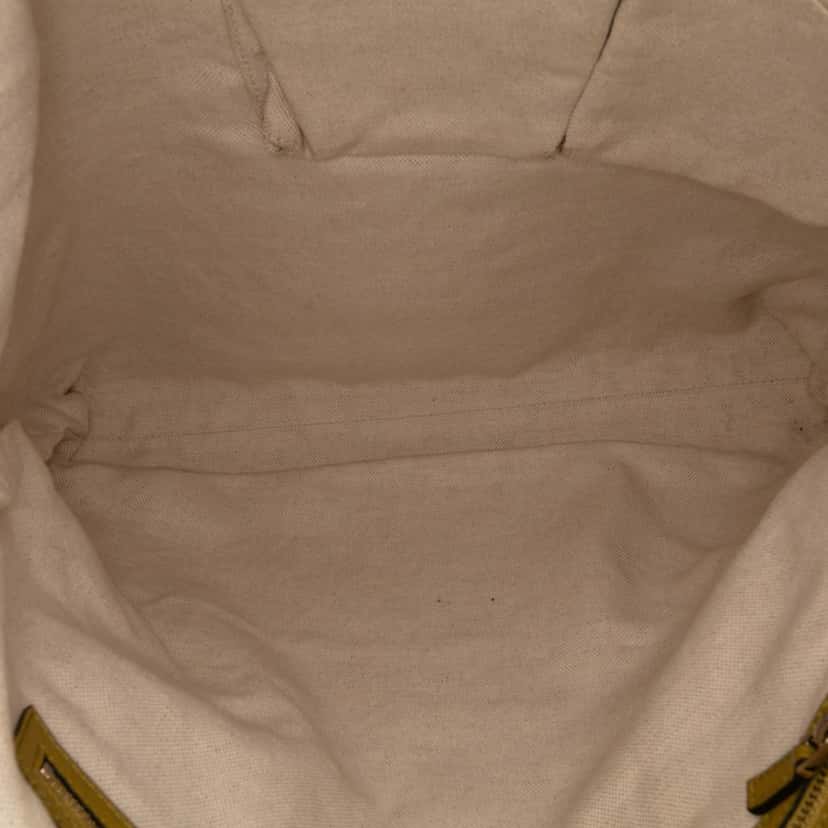 Gucci Tall Leather Bamboo Shopper Tote Yellow Leather Good condition - Model View