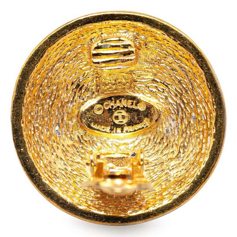 Chanel Gold Plated CC Quilted Clip On Earrings Gold Metal Good condition - Inside View