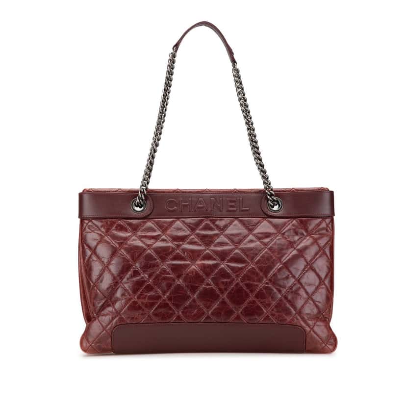 Chanel Quilted Aged Calfskin East West Tote Red Leather Good condition - Front View
