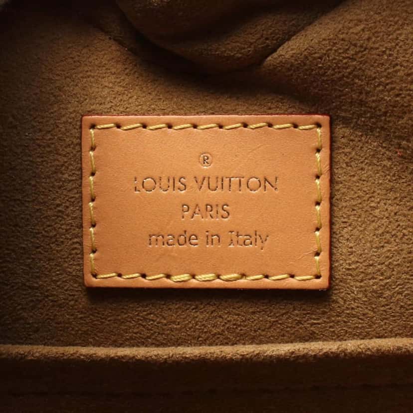 Louis Vuitton Monogram Game on Coeur Brown Canvas Good condition - Model View