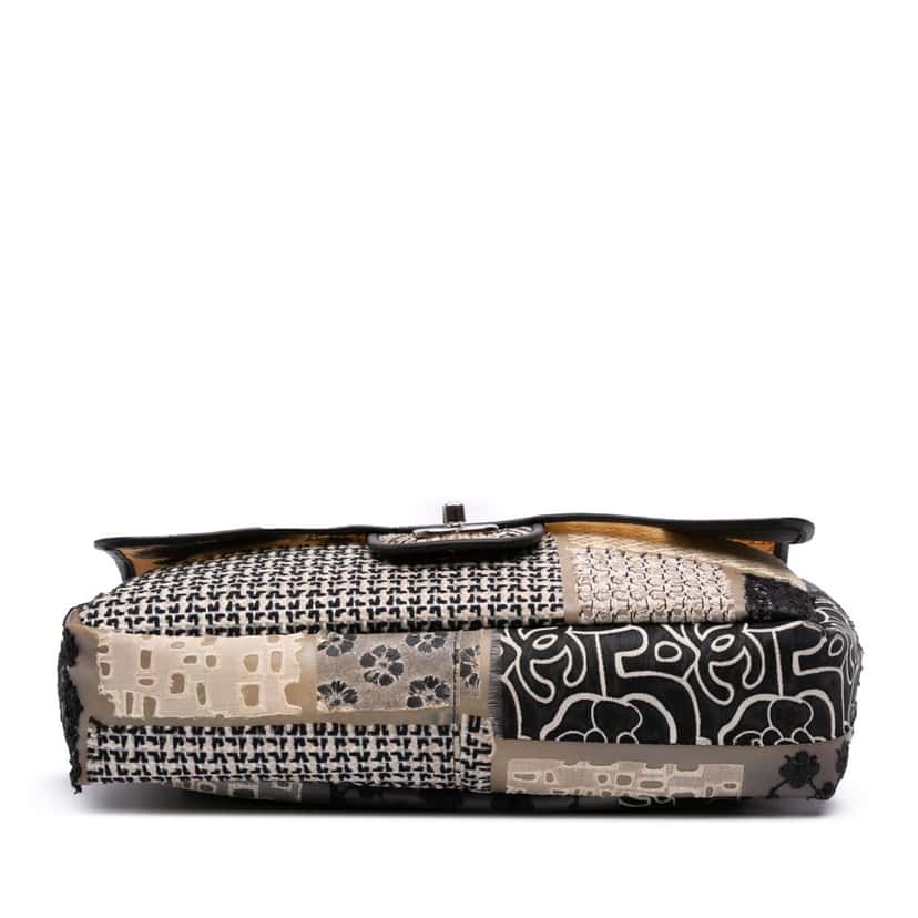Chanel Jumbo PVC and Tweed Patchwork Single Flap White Fair condition - Inside View