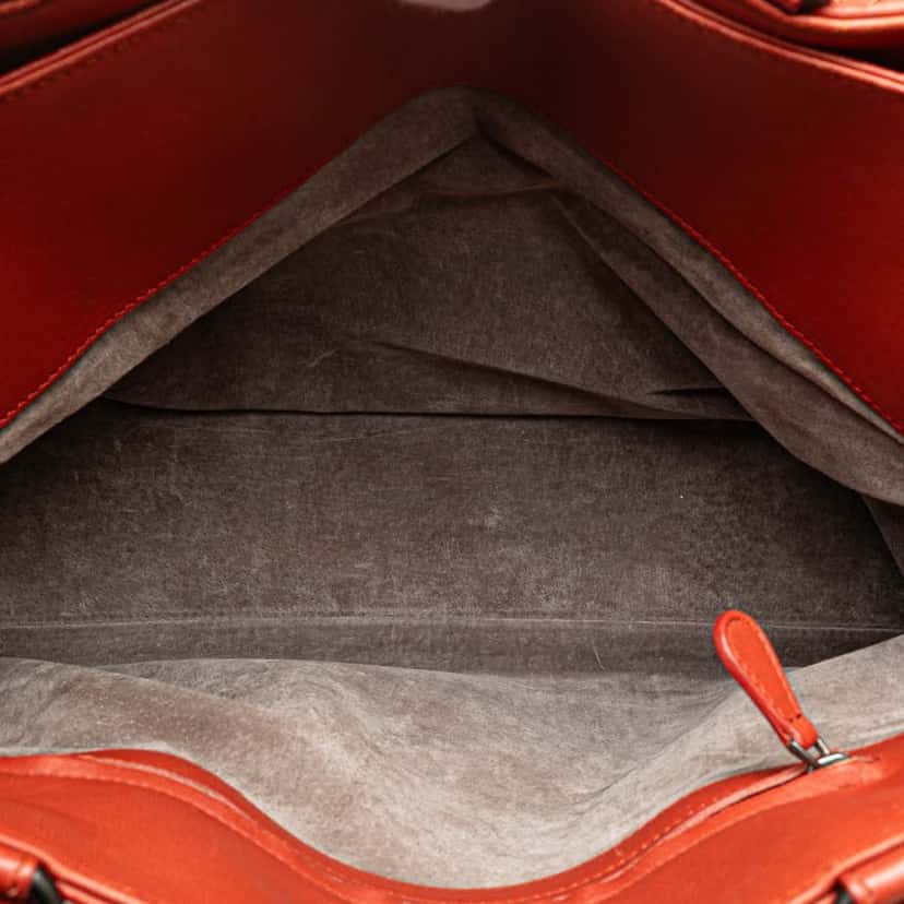 Bottega Veneta Nappa Intrecciato Milano Tote Red Leather Good condition - Model View