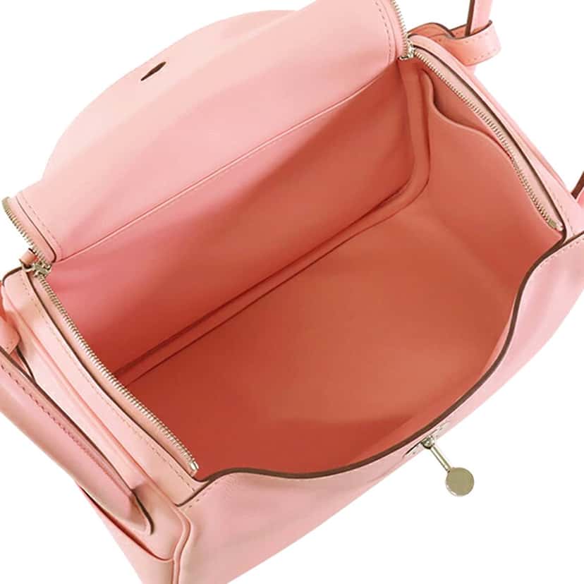 Hermès Swift Lindy 26 Pink Leather Good condition - Model View
