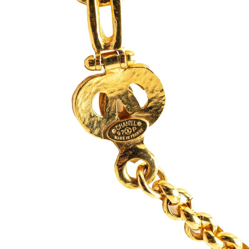 Chanel Gold Plated CC Flower Pendant Necklace Gold Metal Good condition - Inside View