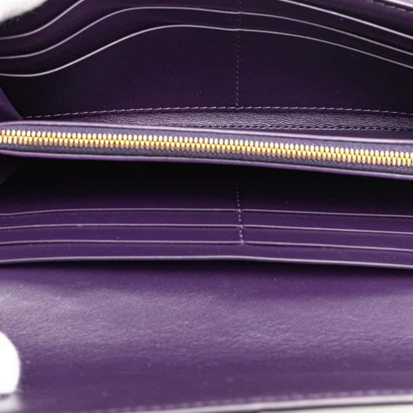 Bottega Veneta Nappa Maxi Intrecciato Long Wallet Purple Leather Good condition - Model View