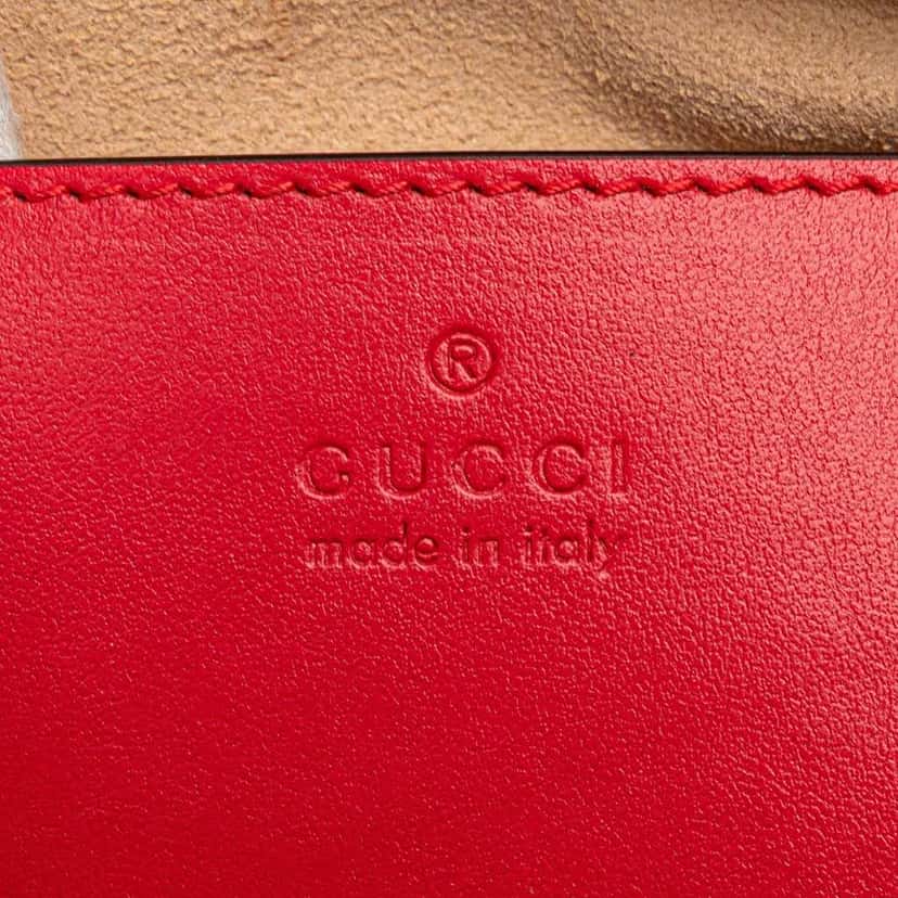 Gucci GG Marmont Matelasse Leather Shoulder Bag Red Leather Very good condition - Box View