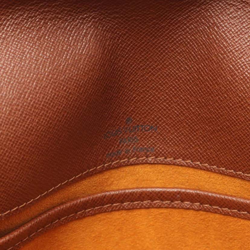 Louis Vuitton Monogram Musette Tango Short Strap Brown Canvas Good condition - Model View