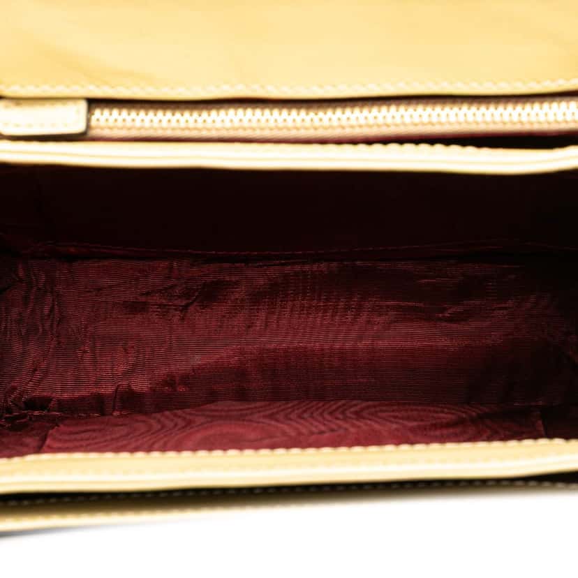 Gucci Small Bicolor Leather Zumi Flap Crossbody Brown Leather Good condition - Model View