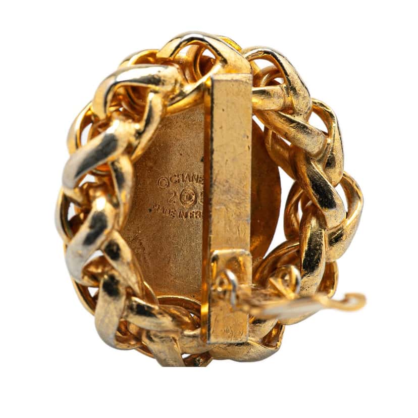 Chanel Gold Plated CC Wheat Medallion Clip On Earrings Gold Metal Good condition - Model View