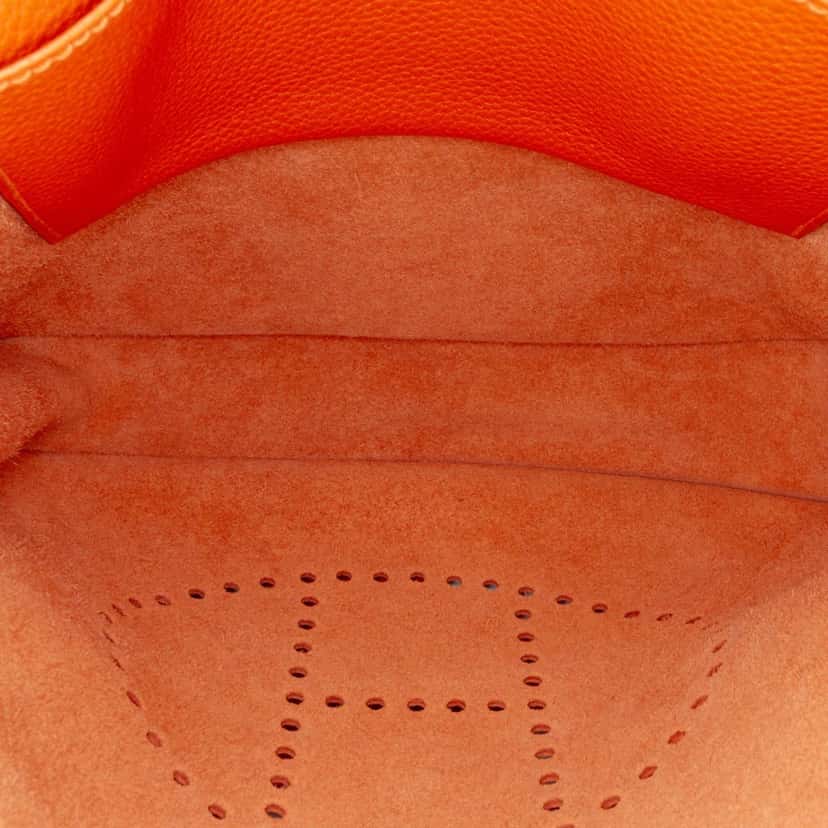 Hermès Clemence Evelyne III PM Orange Leather Good condition - Model View