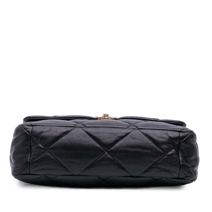 Chanel Maxi Lambskin 19 Flap Black Leather Good condition - Inside View