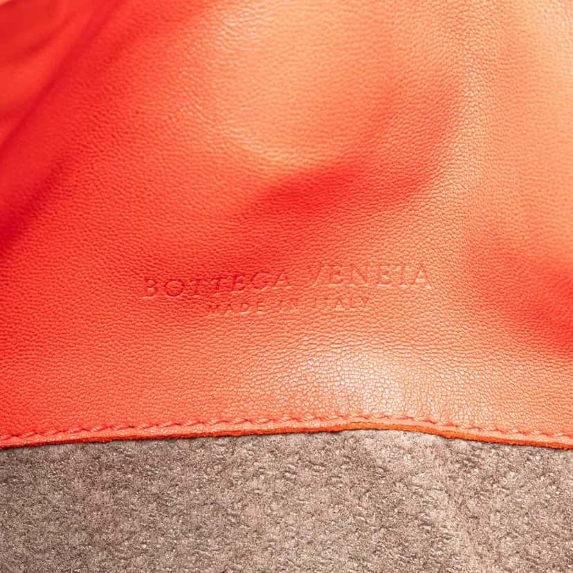 Bottega Veneta Nappa Intrecciato Parachute Tote Red Leather Good condition - Box View