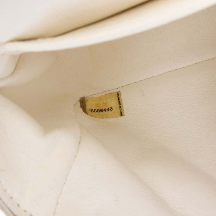 Chanel Mini Rectangular Classic Iridescent Lambskin Single Flap White Leather Good condition - Box View