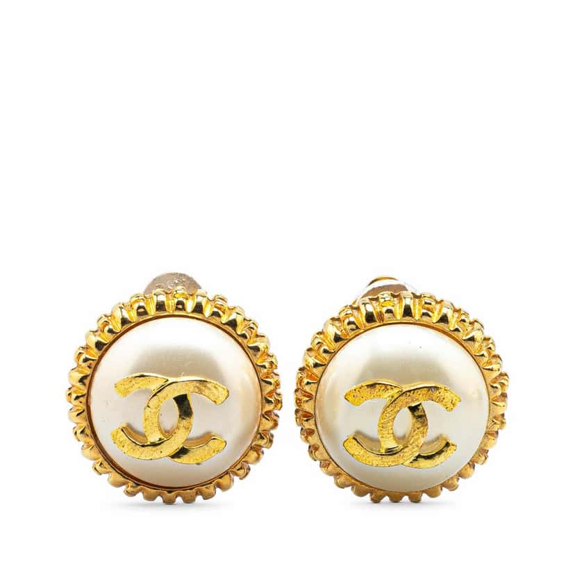 Chanel Gold Plated CC Faux Pearl Clip on Earrings Gold Metal Good condition - Front View