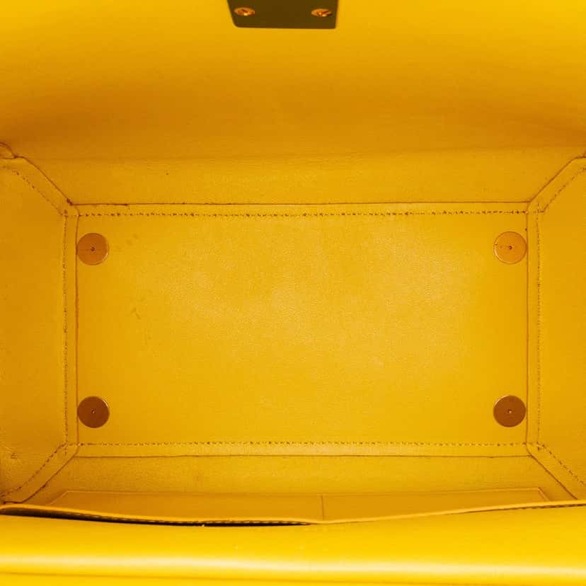 Celine Mini Leather Belt Bag Satchel Yellow Leather Good condition - Model View