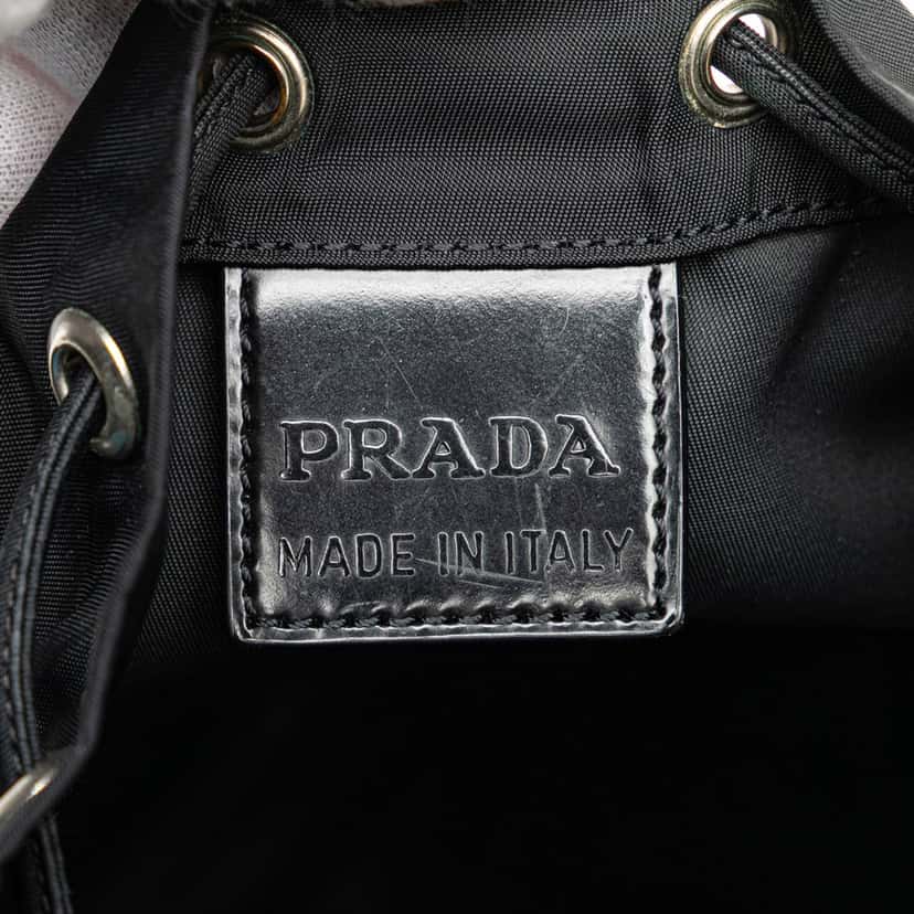 Prada Tessuto Drawstring Pouch Black Good condition - Box View