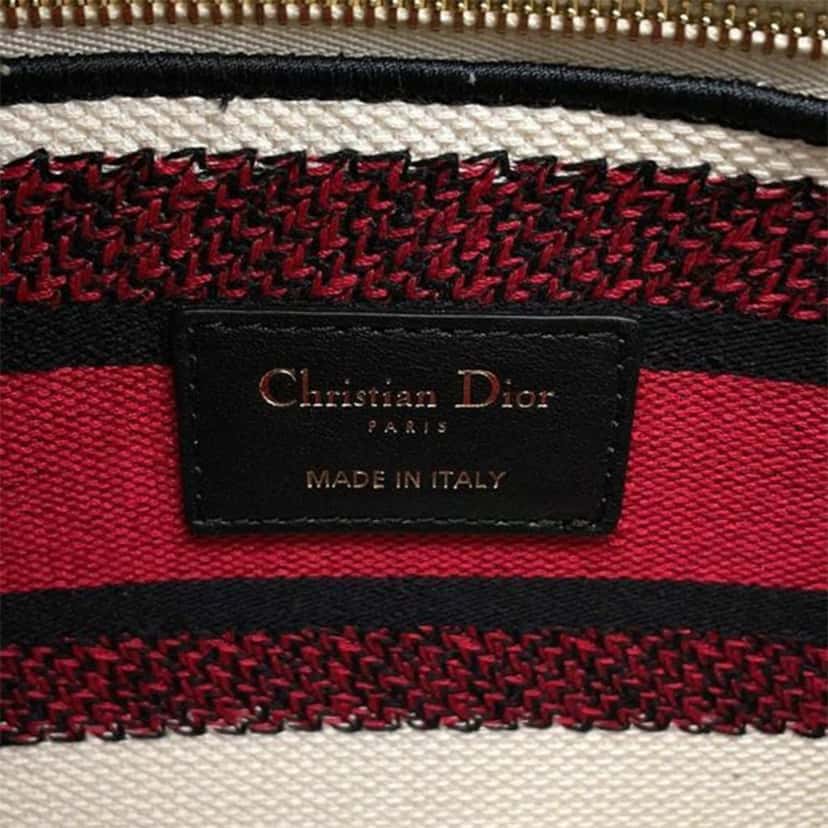 Dior Medium Canvas DiorAmour Graffiti Lady D Lite White Canvas Good condition - Box View
