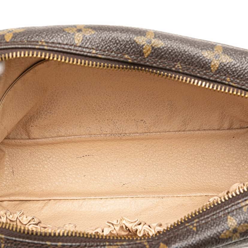 Louis Vuitton Monogram Trousse Toilette 23 Brown Canvas Good condition - Model View