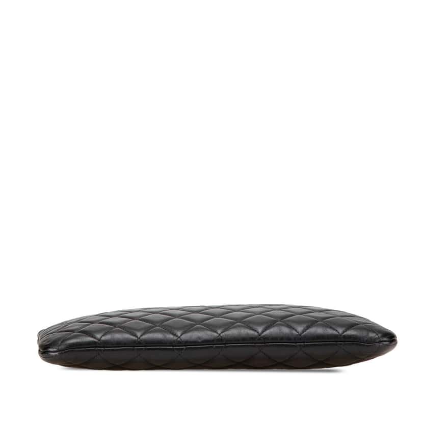 Chanel Medium Quilted Caviar Boy O Case Clutch Black Leather Good condition - Inside View