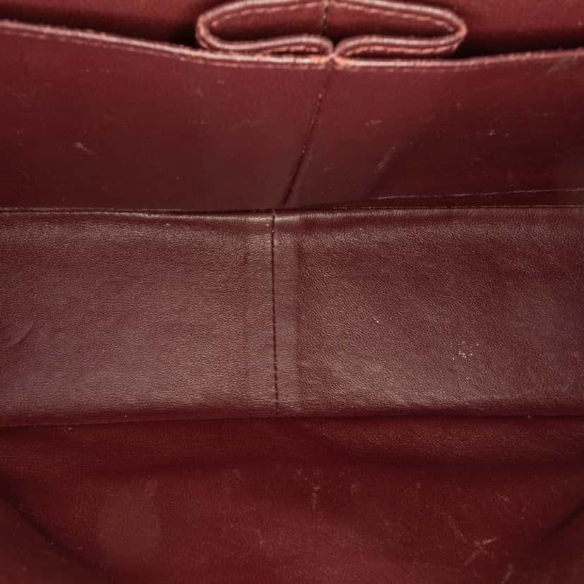 Chanel Jumbo Classic Caviar Double Flap Black Leather Good condition - Model View