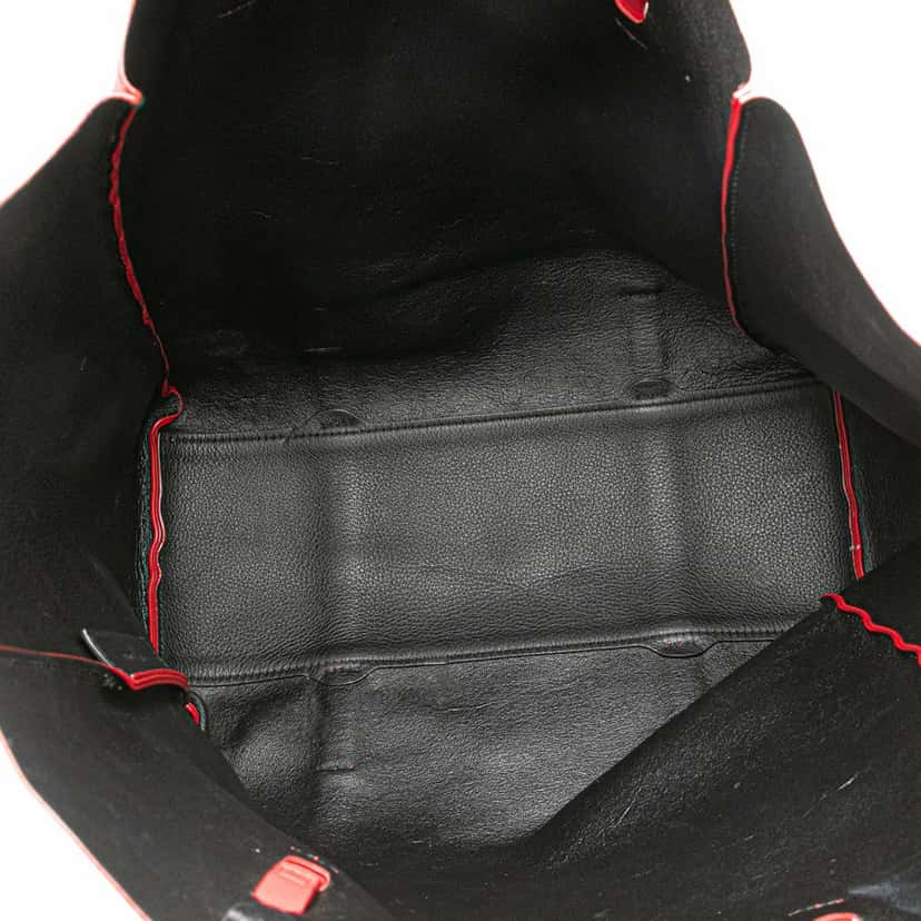 Balenciaga Leather Everyday Tote Red Leather Good condition - Model View
