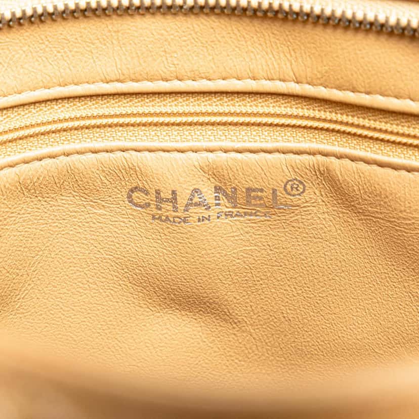 Chanel Caviar Medallion Tote Brown Leather Fair condition - Box View