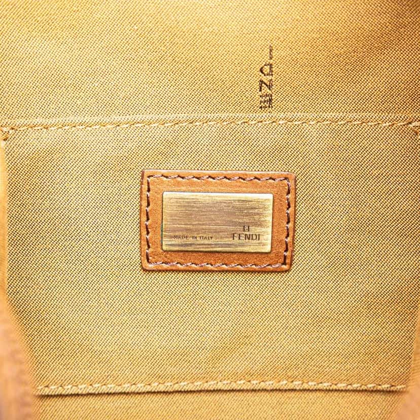 Fendi Zucca Canvas Crossbody Brown Canvas Good condition - Box View