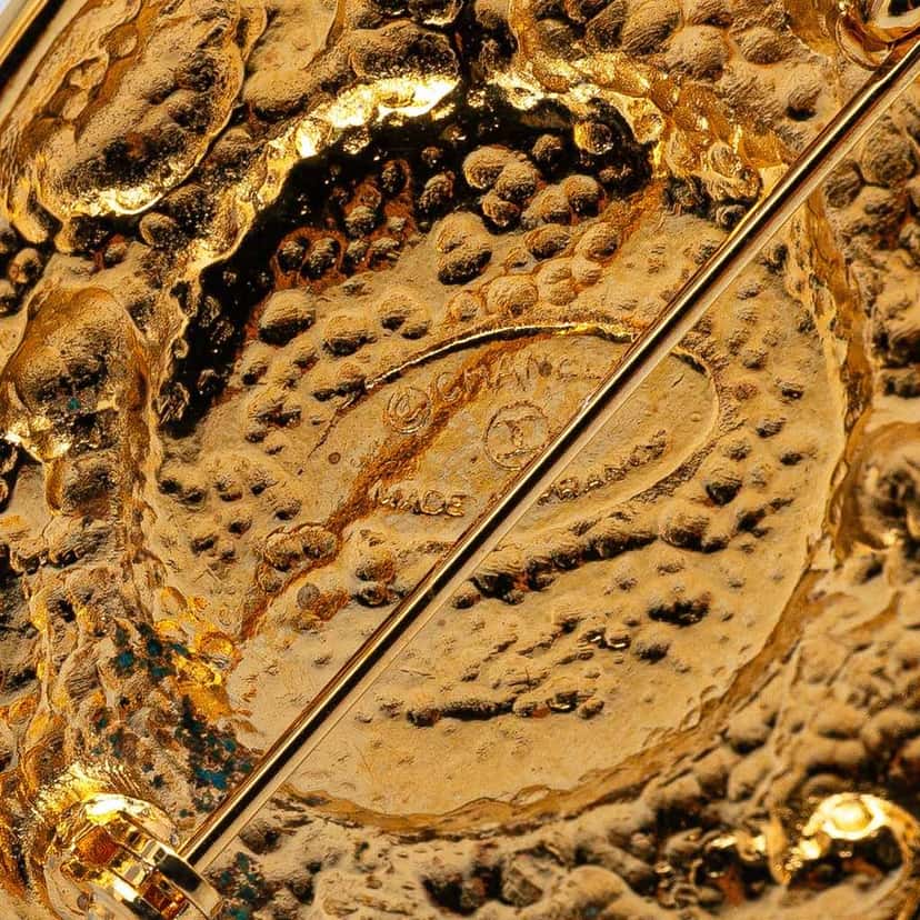 Chanel Gold Plated Faux Pearl Brooch Gold Metal Good condition - Inside View