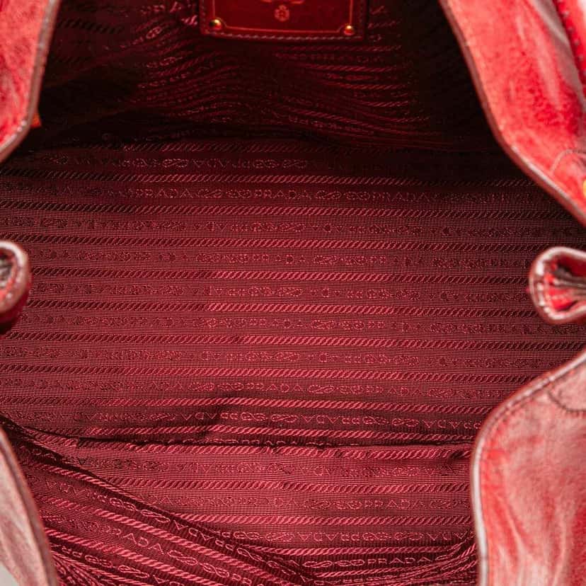 Prada Vitello Shine Shoulder Bag Red Leather Good condition - Model View