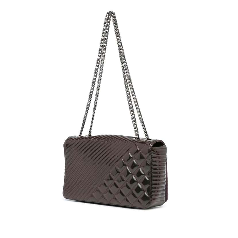 Chanel Medium Patent Coco Boy Flap Purple Leather Good condition - Back View
