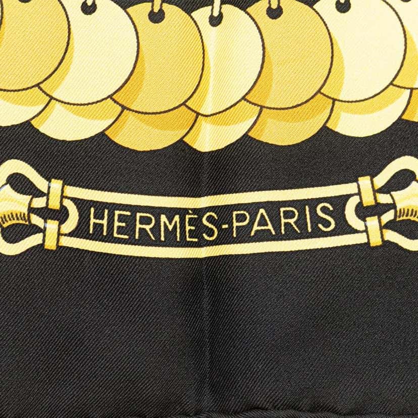 Hermès Kosmima Silk Scarf Black Silk Good condition - Model View